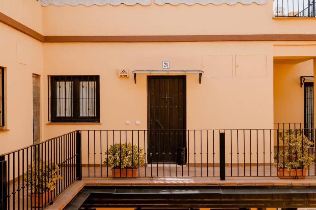 Corral Del Horno Central Oasis By Valcambre Apartment Seville Exterior photo